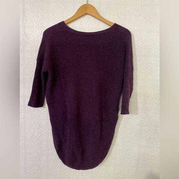 Express | V-neck sweater 3/4 sleeve | Metallic sparkles | Size XS - Picture 2 of 4